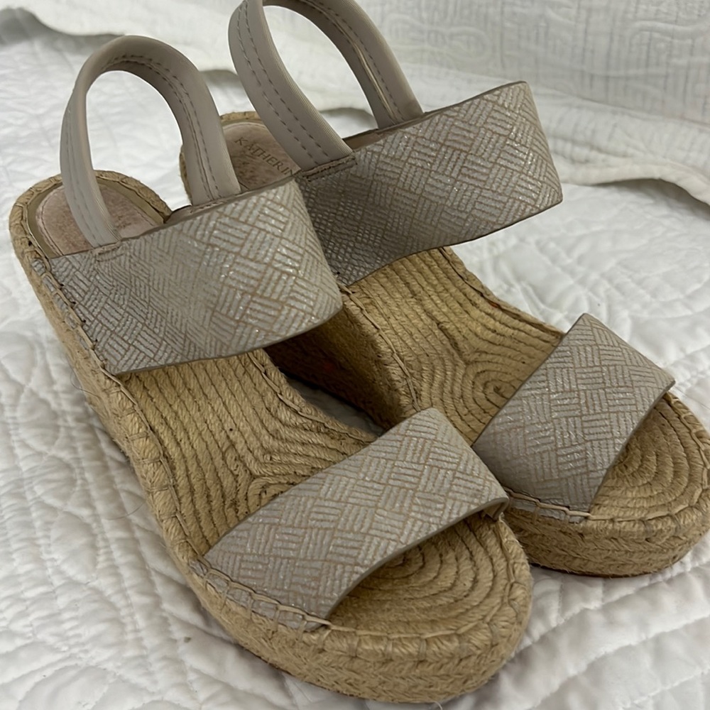 Tan wedge straw sandals size 6